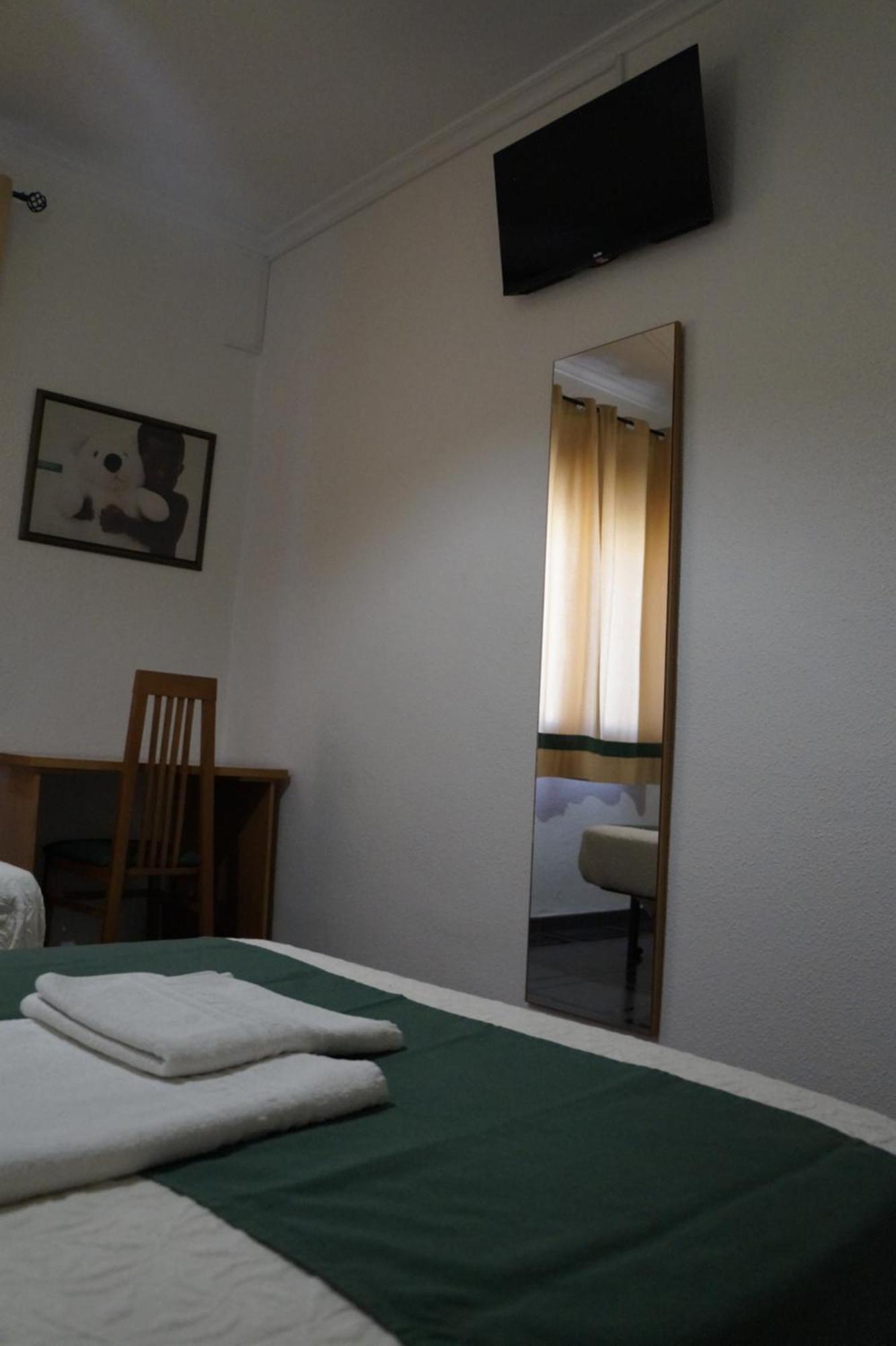 Apartamento Turistico Almagre Almagro Exterior photo